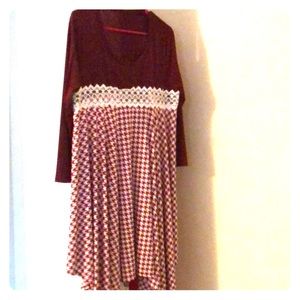 Burgundy/White Tunic